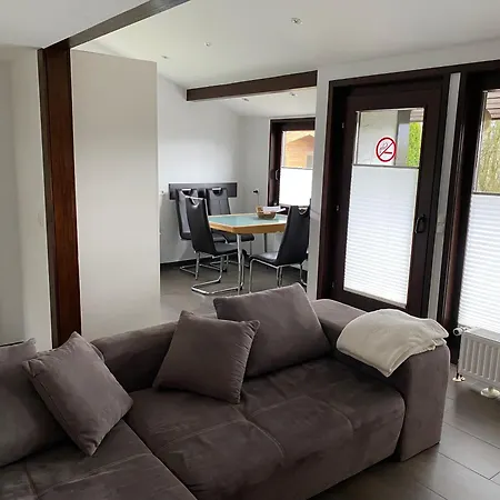 Henneliebe Am Hennesee 메체데